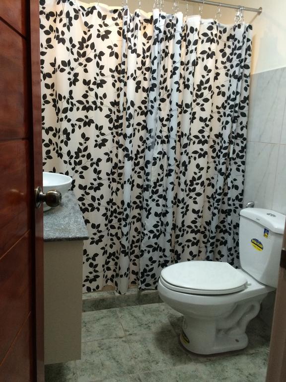 לינה וארוחת בוקר לגאזפי Casa Roces מראה חיצוני תמונה