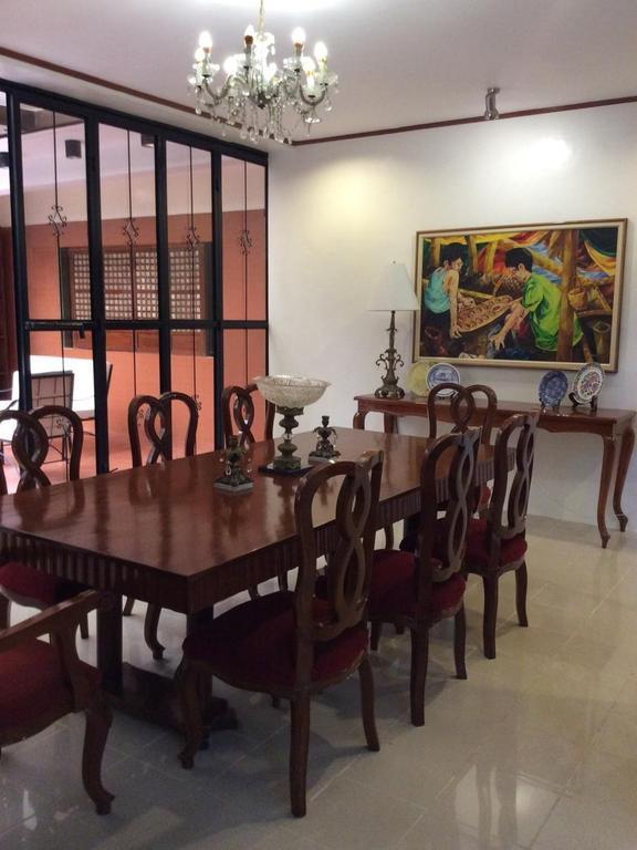 לינה וארוחת בוקר לגאזפי Casa Roces מראה חיצוני תמונה